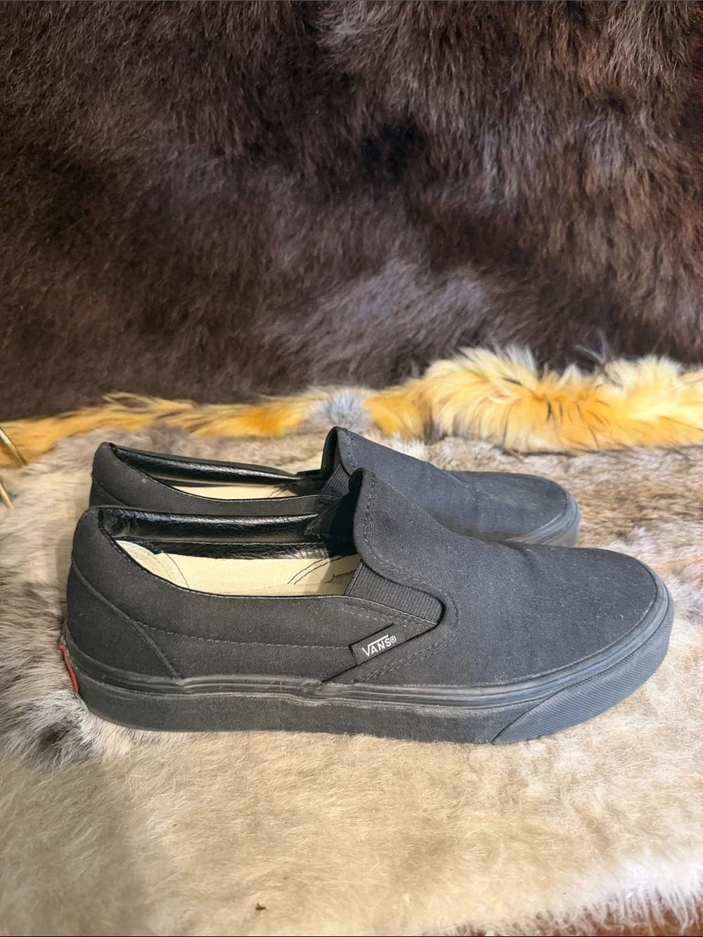 Vans Men's Slip-On Sneakers in Black 9 (5240)